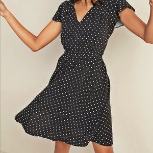 OLD NAVY Polka Dot Dress Womens XS Black Short Flutter Sleeves Cinched Waist